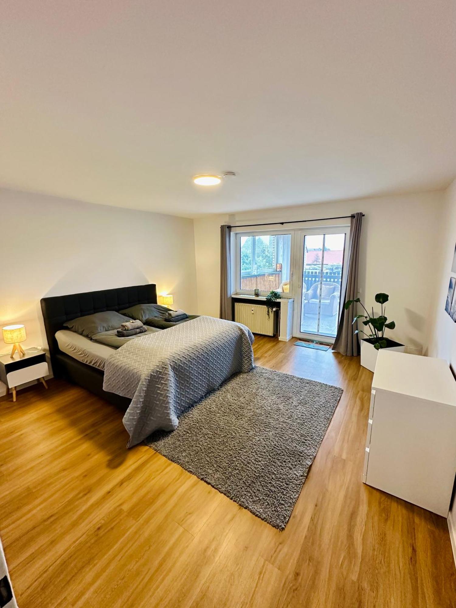 Traumhafte 115 Qm Ferienwohnung Am Steinhuder Meer, Ruhig, Komfortabel, Loggia, Parkplatz, Wifi Вунсторф Экстерьер фото
